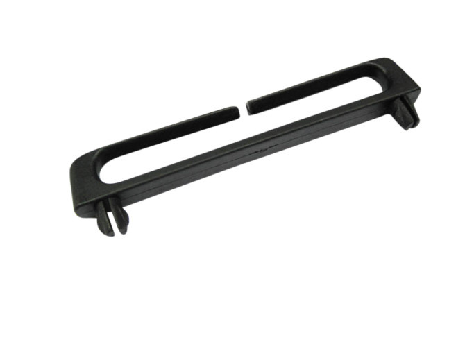 Front mudguard cable guide  main